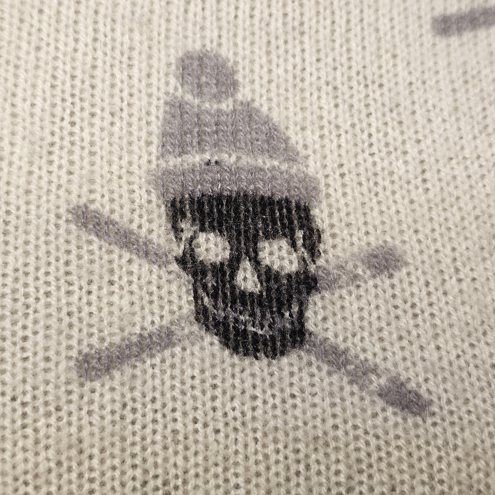Skull Cashmere Cream Knit Sweater Size S Whimsigoth Witchy Après-Ski Halloween - Picture 5 of 9